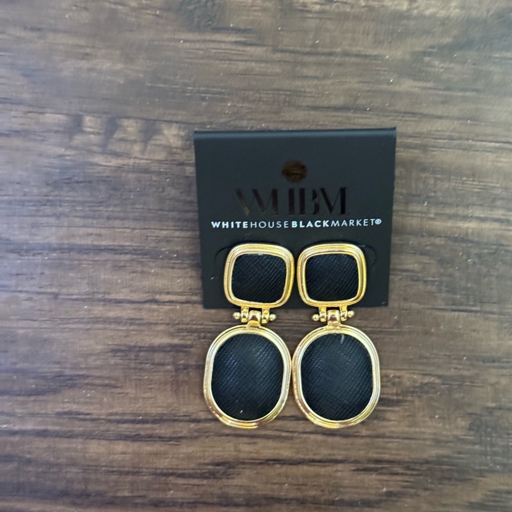 WHBM black textured leather drop Earring - Picture 13 of 15